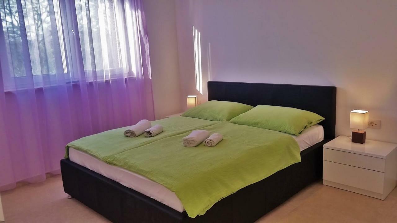 מאלינסקה Apartment Villa Vala מראה חיצוני תמונה